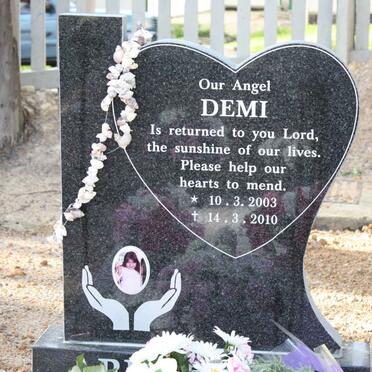 ABRAHAMS Demi-Lee 2003-2010