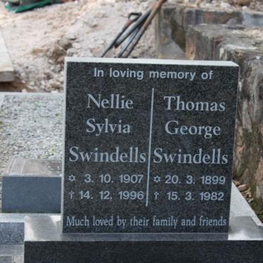 SWINDELLS Thomas George 1899-1982 &amp; Nellie Sylvia 1907-1996