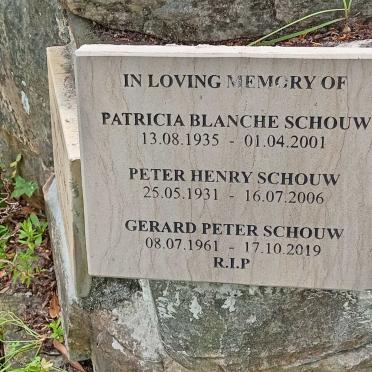 SCHOUW Peter Henry 1931-2006 &amp; Patricia Blanche 1935-2001 :: SCHOUW Gerard Peter 1961-2019