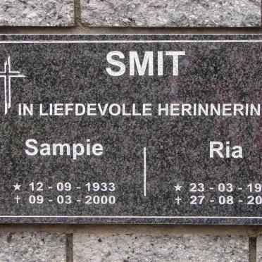 Western Cape, CAPE TOWN, Kuilsrivier, NG Kerk De Eike, Gedenkmuur