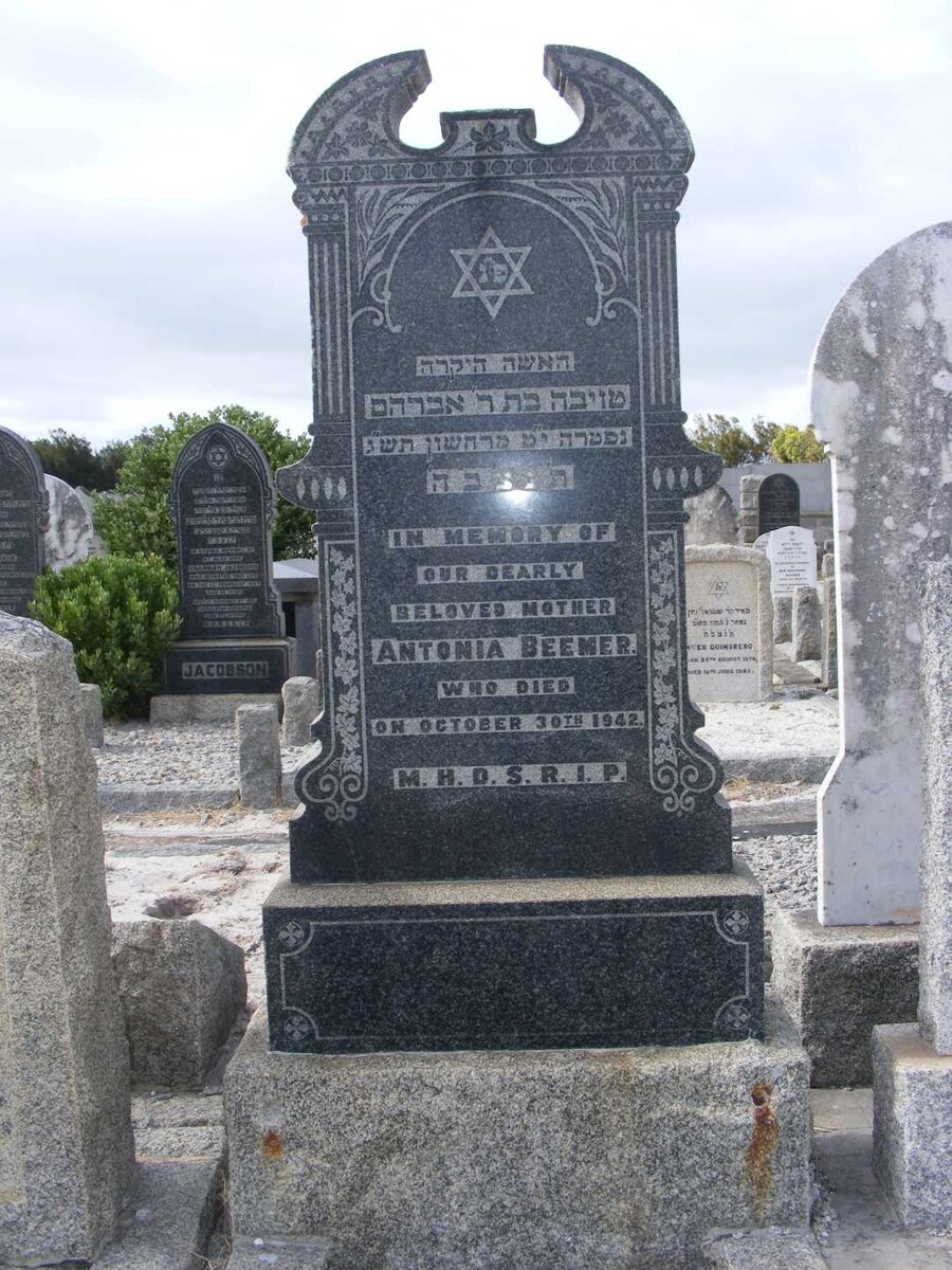 BEEMER Antonia -1942