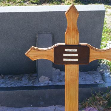 BAKER Enid 1941-2010