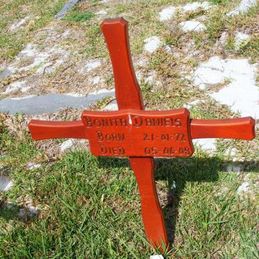 DANIELS Bonita 1972-2008