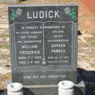 LUDICK William Frederick 1929-1991 &amp; Doreen Pamela 1934-2000