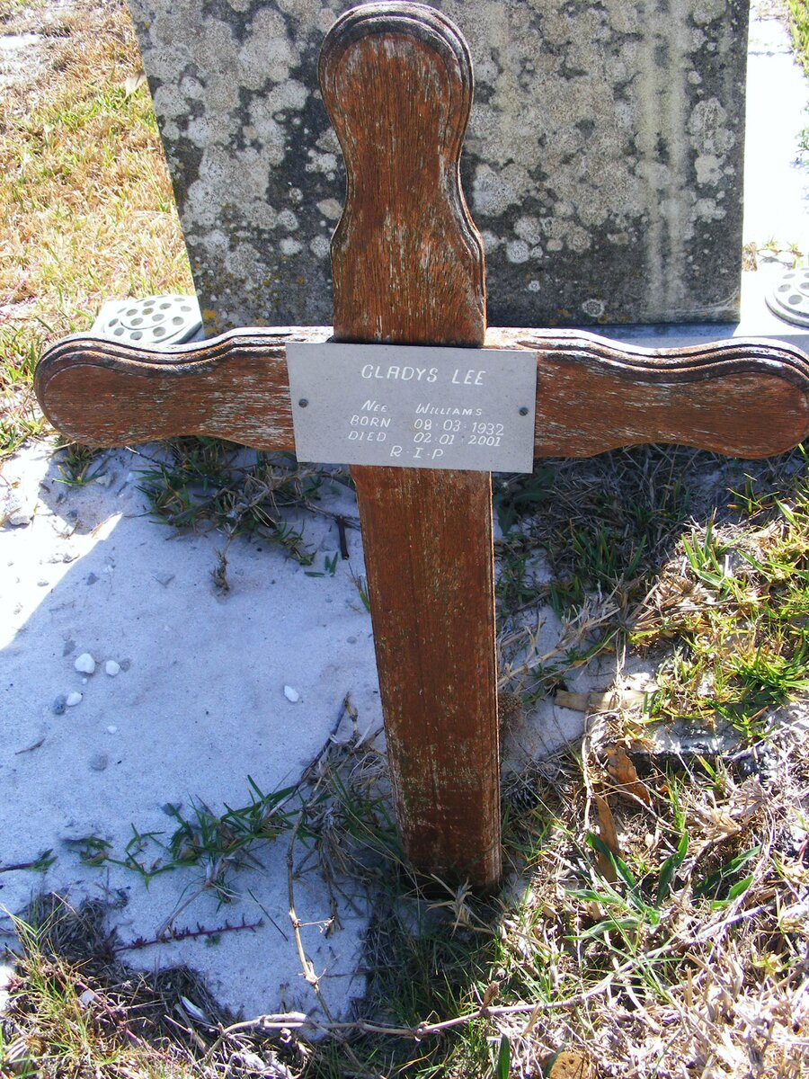 LEE Gladys 1932-2001