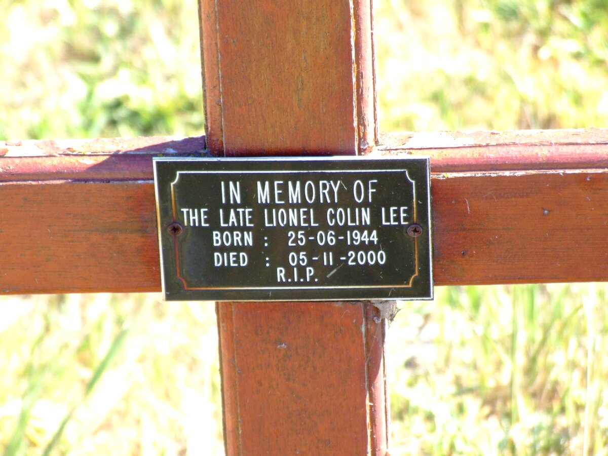 LEE Lionel Colin 1944-2000