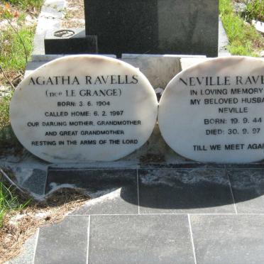 RAVELLS Agatha nee LE GRANGE 1904-1997 :: RAVELLS Neville 1944-1997