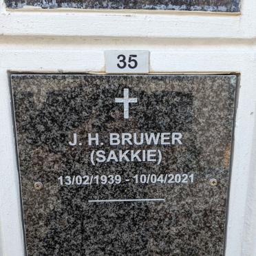 BRUWER J.H. 1939-2021