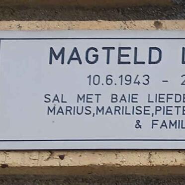 LOUBSER Magteld 1943-2005