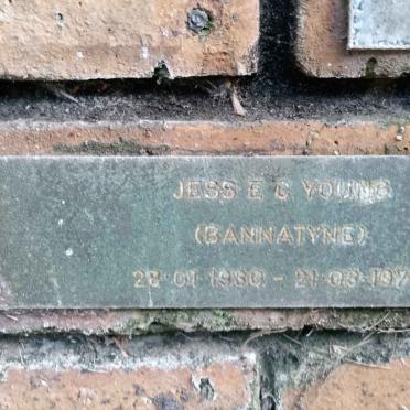 YOUNG Jess E.C. nee BANNATYNE 1930-1970