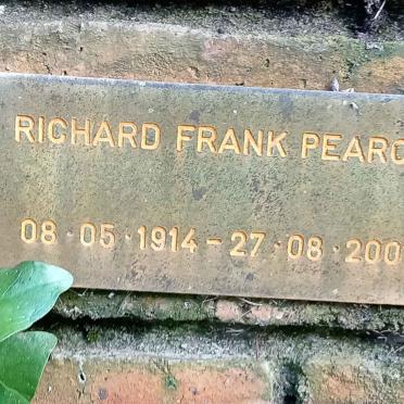 PEARCE Richard Frank 1914-2001