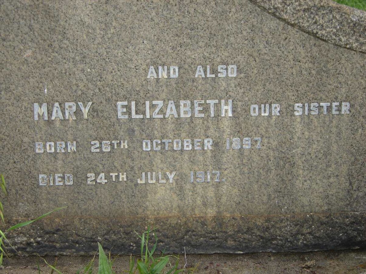 ROBERTS Mary Elizabeth 1897-1917