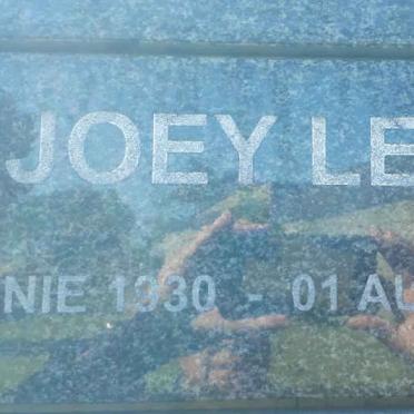 LEWIS Joey 1930-2011