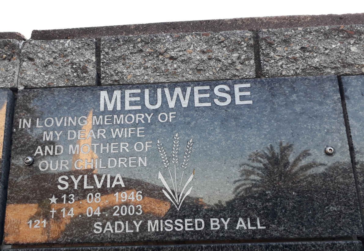 MEUWESE Sylvia 1946-2003