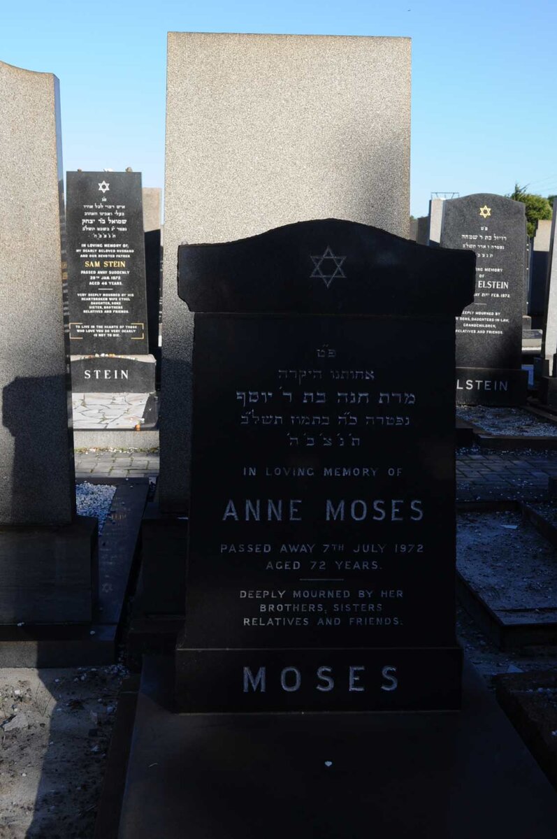 MOSES Anne -1972