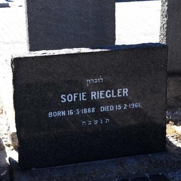 RIEGLER Sofie 1888-1961