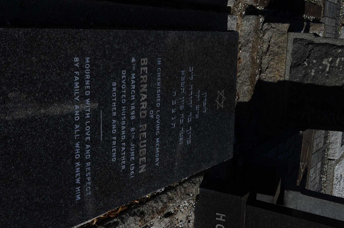 REUBEN Bernard 1898-1961