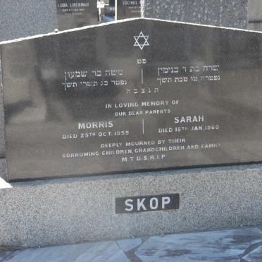 SKOP Morris -1959 &amp; Sarah -1960