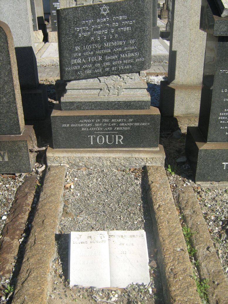 TOUR Dora nee MARKS -1950 :: ?