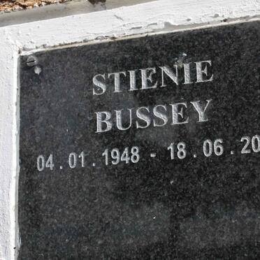 BUSSEY Stienie 1948-2006