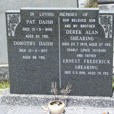 DAISH Pat -1946 :: DAISH Dorothy -1977 :: SHEARING Ernest Frederick -1996 :: SHEARING Derek Alan -1978