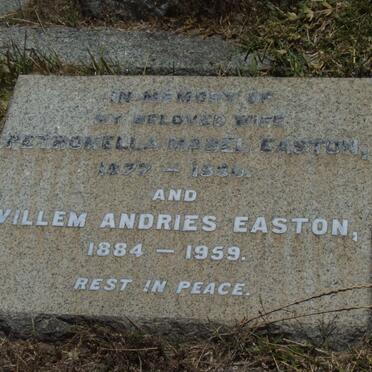 EASTON Willem Andries 1884-1959 &amp; Petronella Mabel 1877-1950