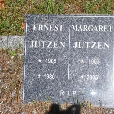 JUDZEN Ernest 1905-1980 &amp; Margaret 1907-2006