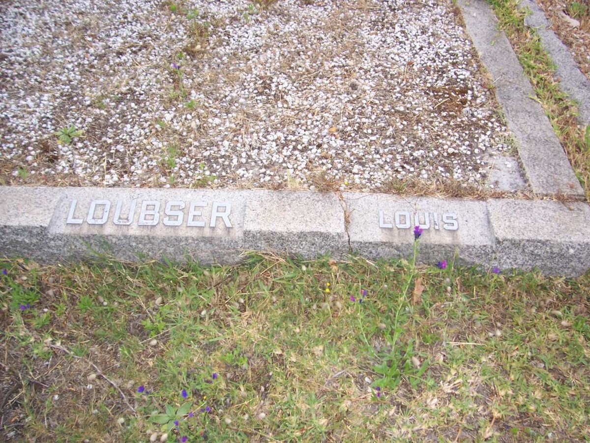 LOUBSER Louis