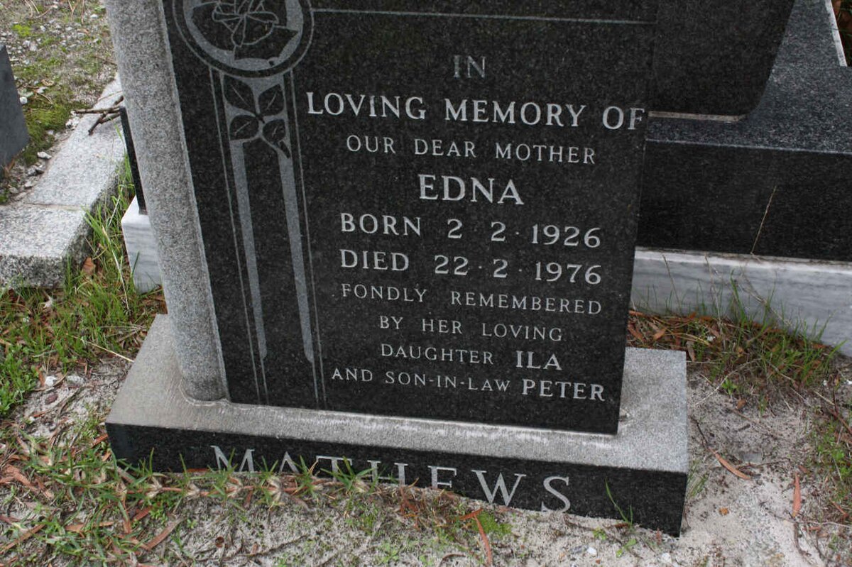 MATHEWS Edna 1926-1976