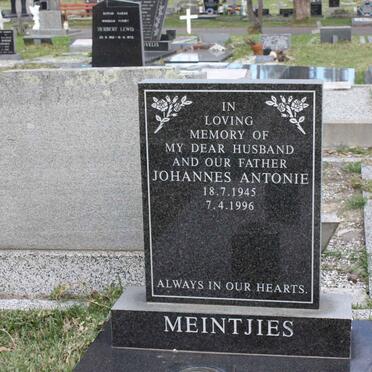 MEINTJIES Johannes Antonie 1945-1996