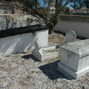 05. Overview of graves outside the cemetery - some without inscriptions