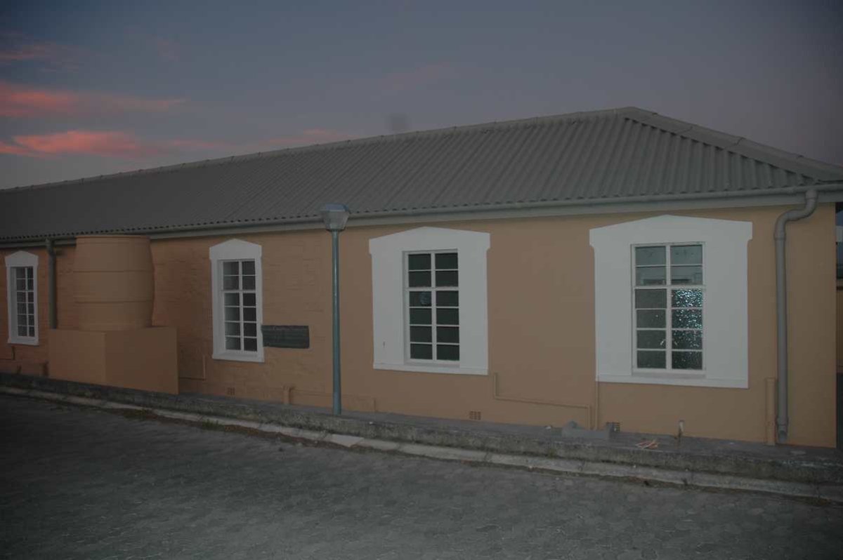 1. Single quarters building with plaque for Johann Christian Schultze