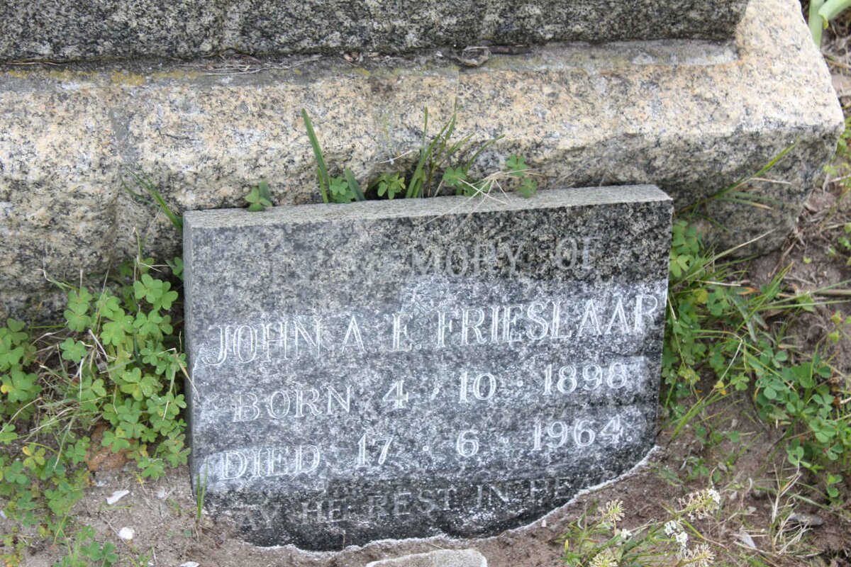 FRIESLAAR John A. E. 1898-1964