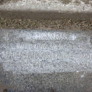 HARRIS Marjorie Ouerida nee SNOOK 1942-1997