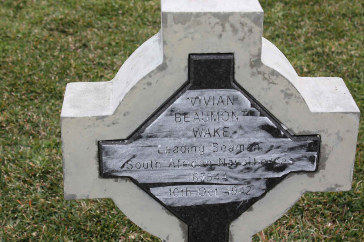 WAKE Vivian Beaumont -1942