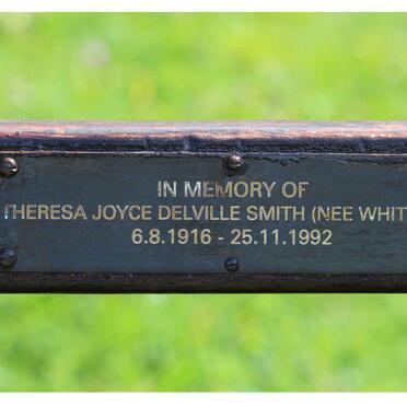 SMITH Theresa Joyce Delville nee WHITFORD 1916-1992