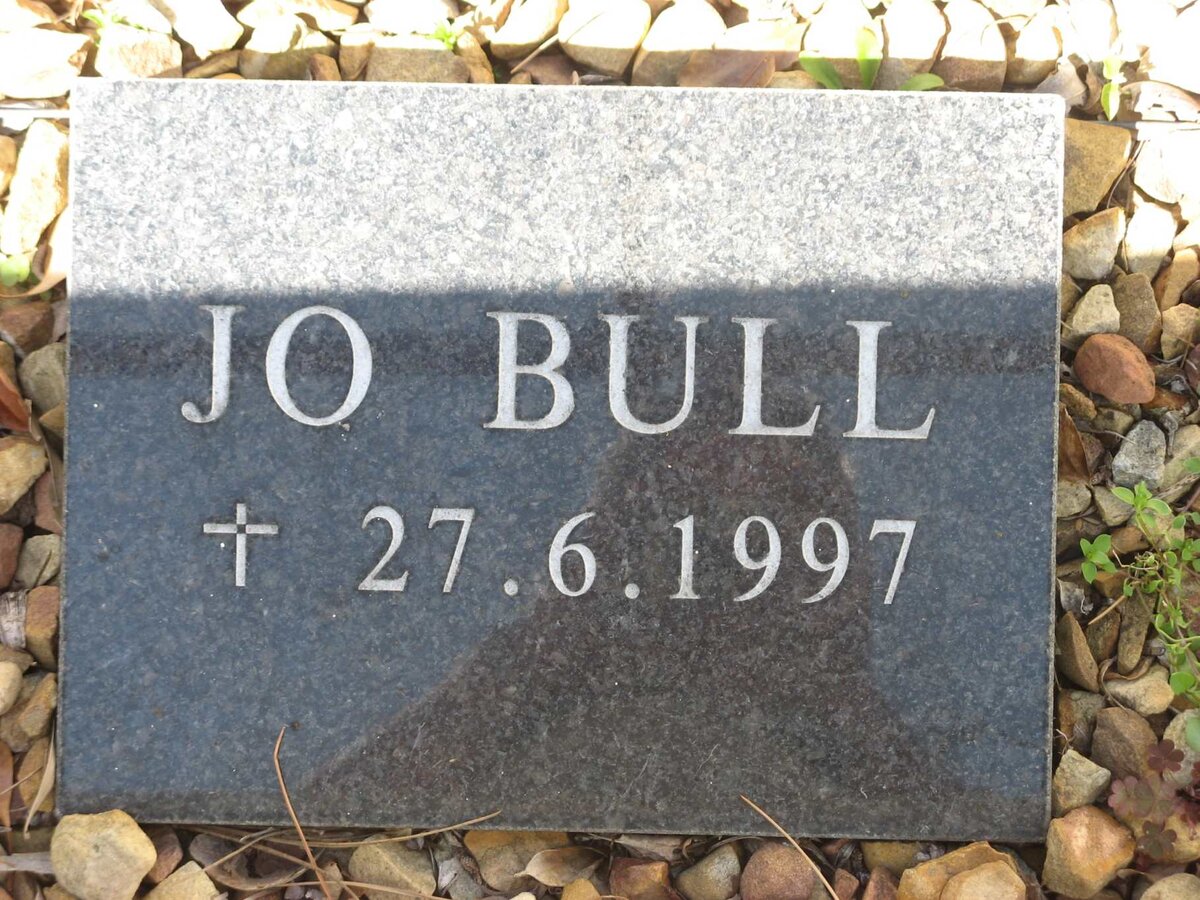 BULL Jo -1997