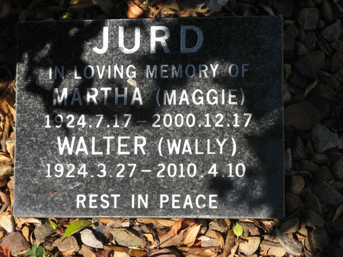 JURD Walter 1924-2010 &amp; Martha 1924-2000