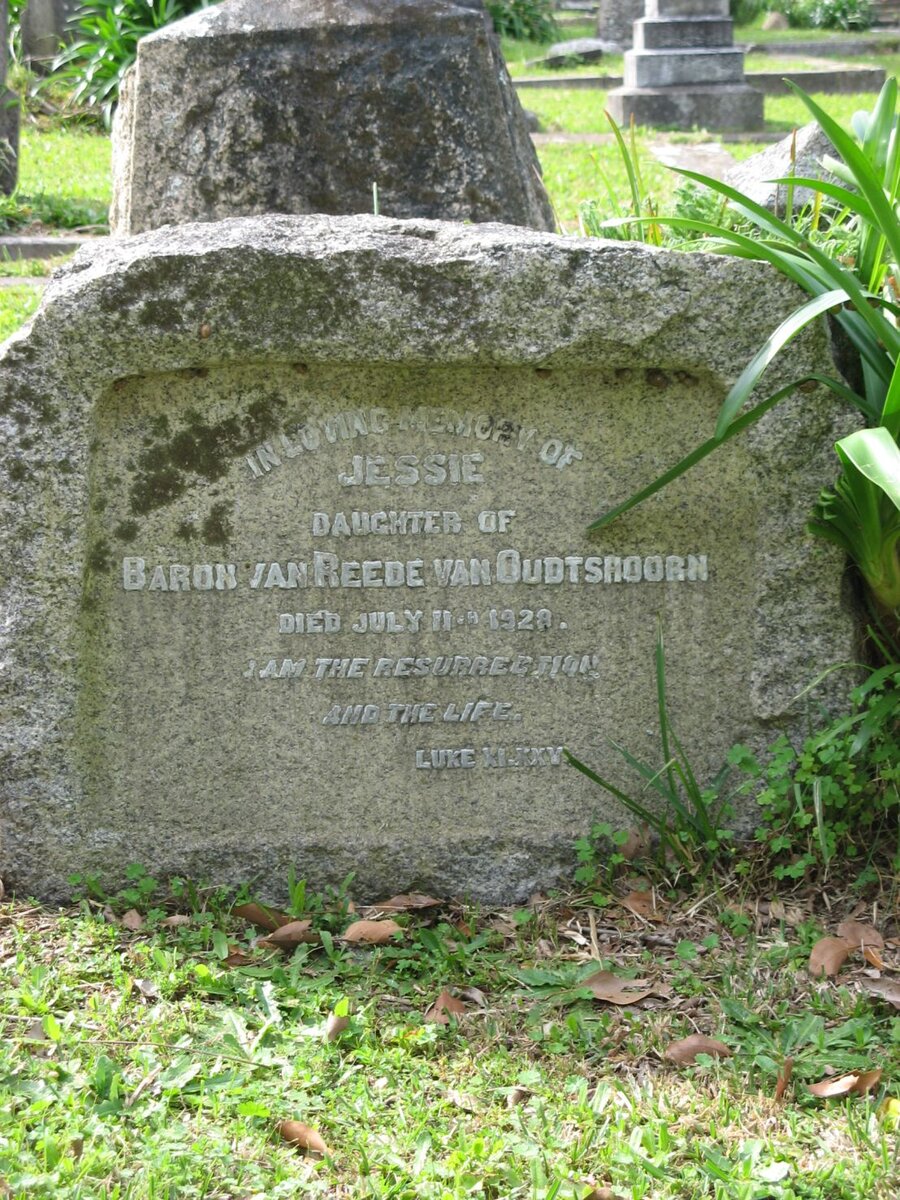 OUDTSHOORN Jessie, van Reede van -1920