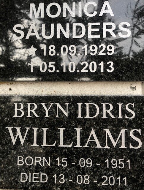 SAUNDERS Monica 1929-2013 :: WILLIAMS Bryn Idris 1951-2011