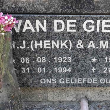 GIESSEN H.J., van de 1923-1994 &amp; A.M. 1926-2020