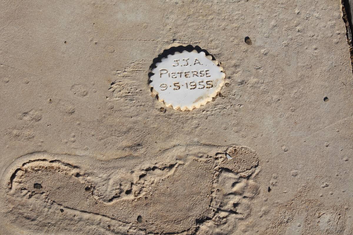 PIETERSE J.J.A. 1955-