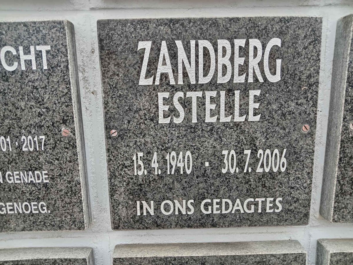ZANDBERG Estelle 1940-2006