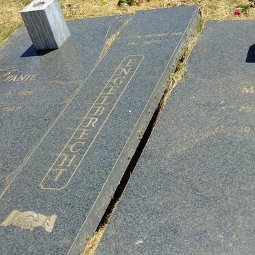 ENGELBRECHT Fanie 1926-1987 &amp; Maria 1932-1991