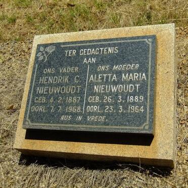 N - Vanne :: Surnames - N