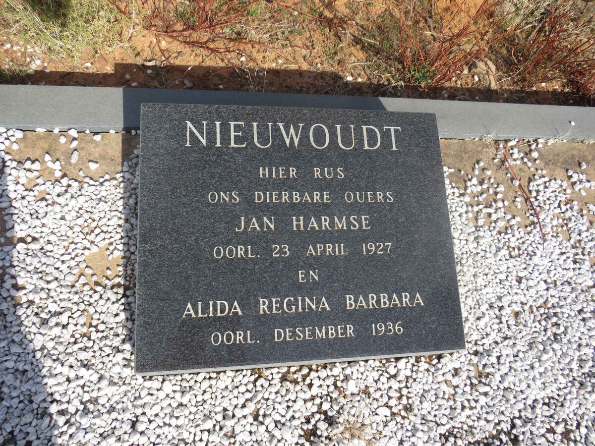 NIEUWOUDT Jan Harmse -1927 & Alida Regina Barbara -1936