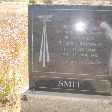 Western Cape, CLANWILLIAM district, Citrusdal, Boontjiesrivier, Langefontein 492 farm, farm cemetery