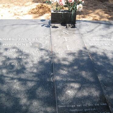 NEL Daniel Jacobus Johannes 1924-1998 &amp; Johanna Jacoba Magaretha LAUBSCHER 1913-2000