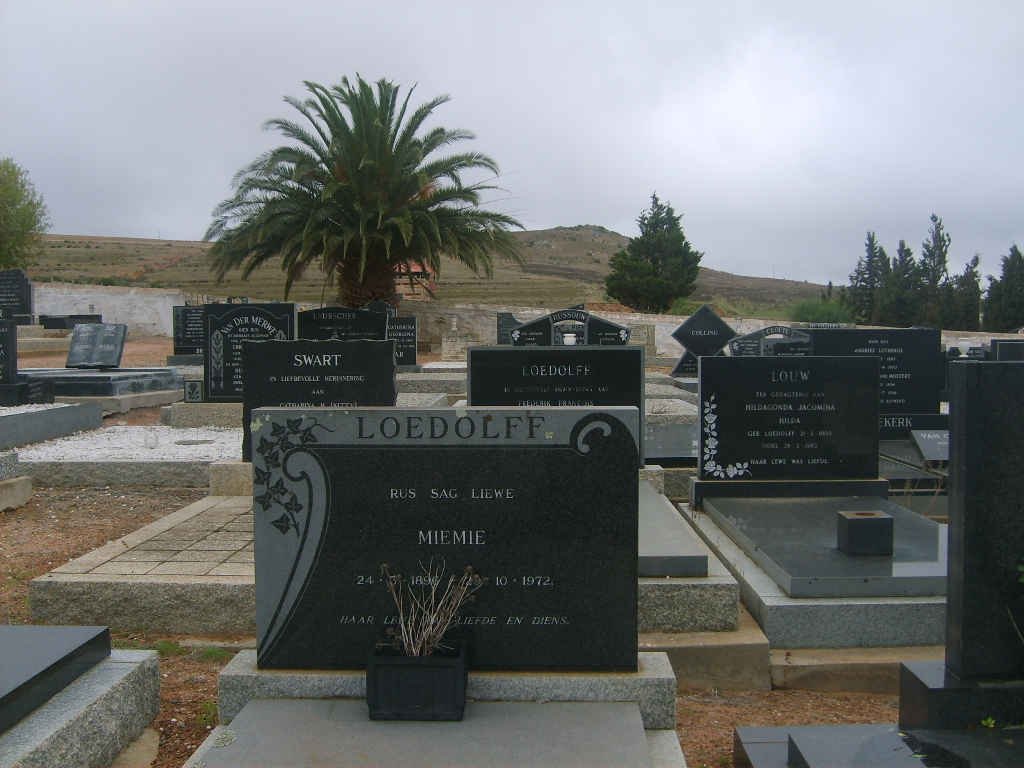 LOEDOLFF Miemie 189?-1972