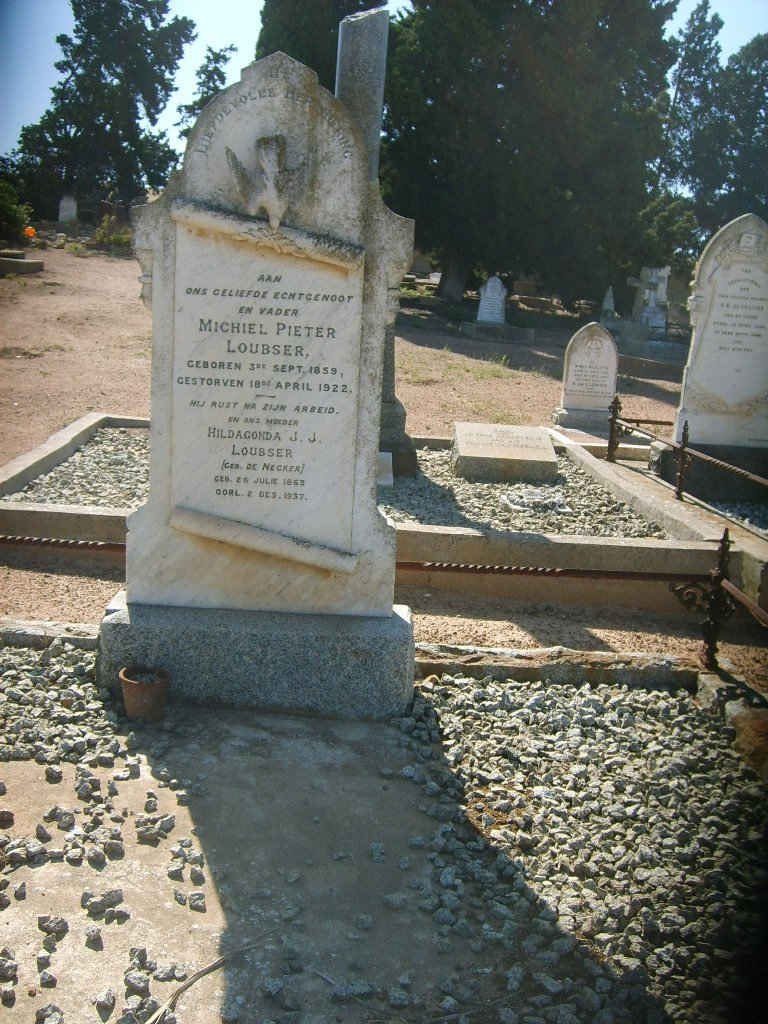 LOUBSER Michiel Pieter 1859-1922 &amp; Hildagonda J.J. DE NECKER 1863-1937